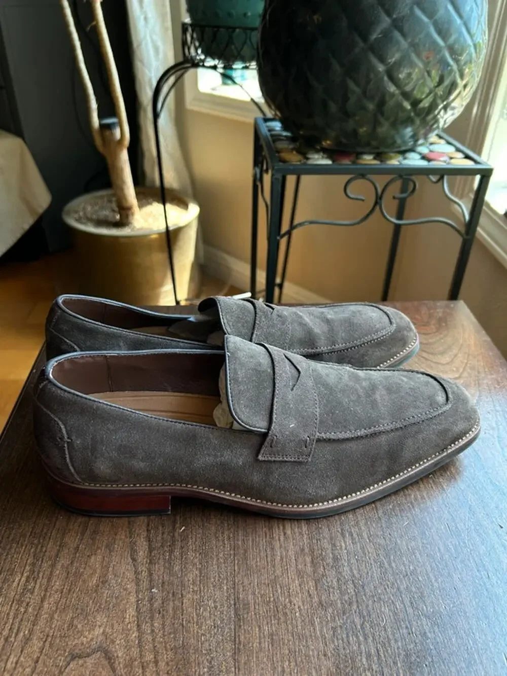 Vintage Foundry Co. Men's 10.5 Davis Loafers brown suede leather